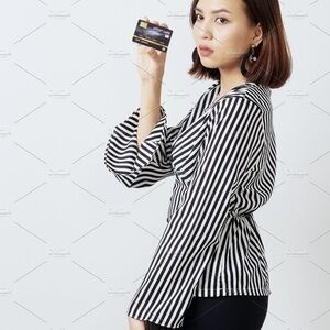 Kirra  Boutique Striped Blouse, cross front with snap closure Black White Medium